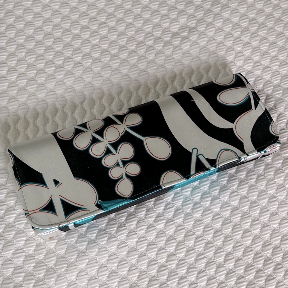 Stylish Black, White and Turquoise Clutch